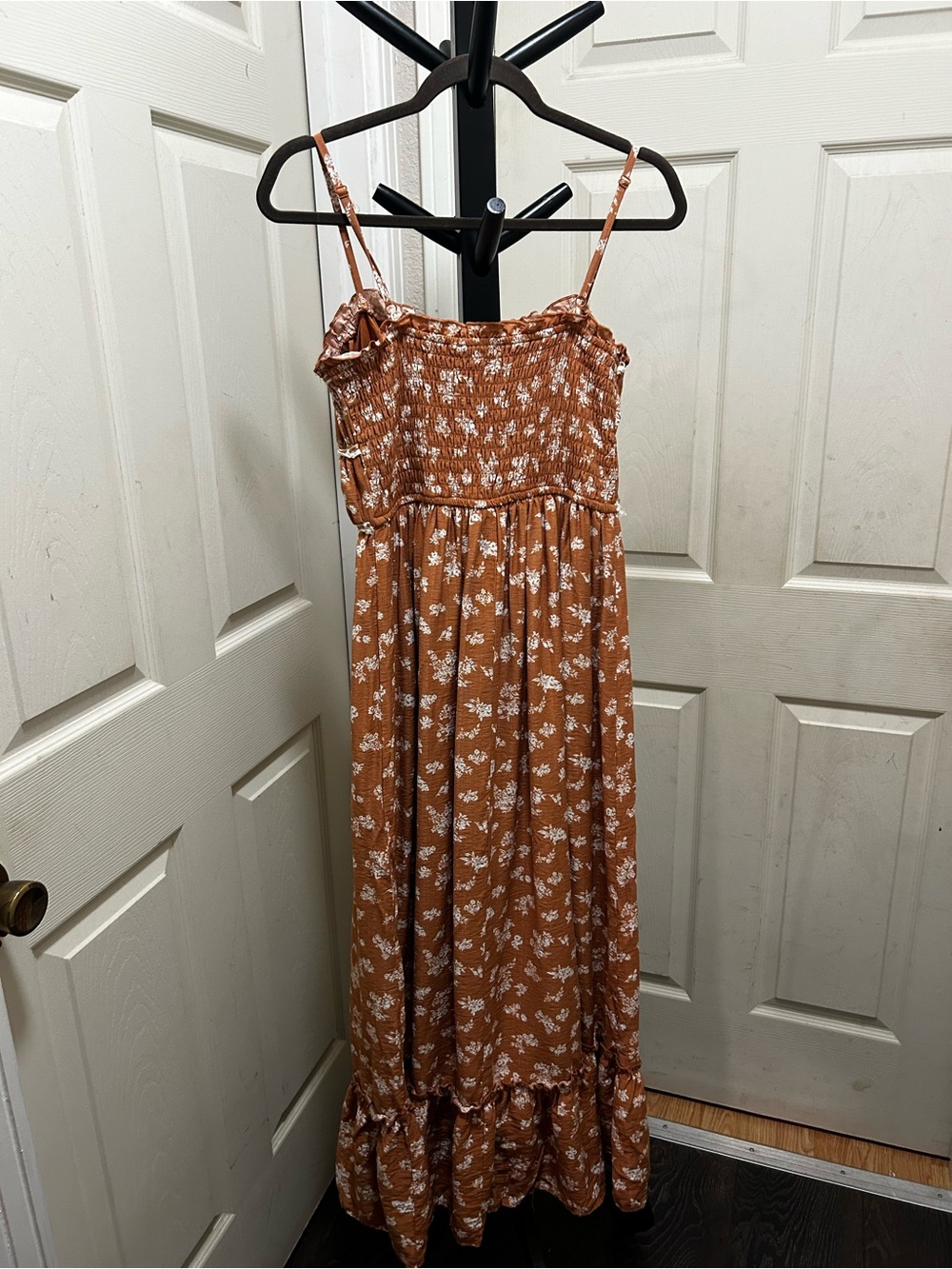 Sincerely Jules Rust Floral Maxi Dress - Picture 2 of 11